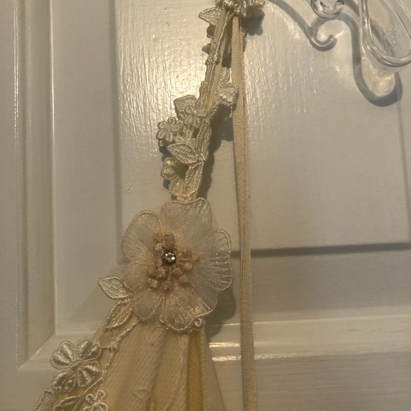 Claire Pettibone Ivory Constance Wedding Dress - Picture 7 of 15